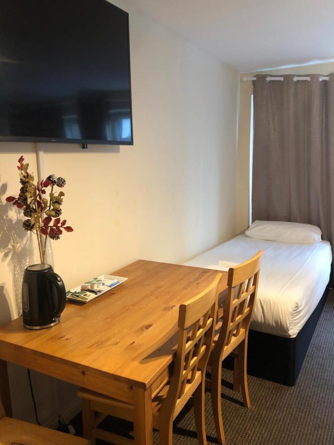 Wallace Budget Rooms Glasgow Luaran gambar
