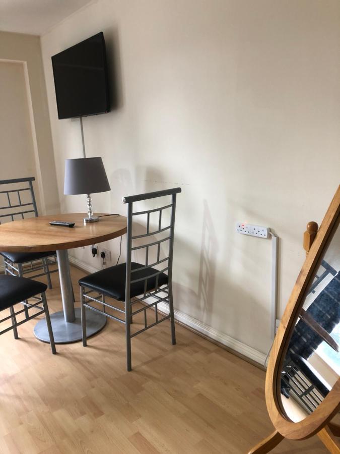 Wallace Budget Rooms Glasgow Luaran gambar