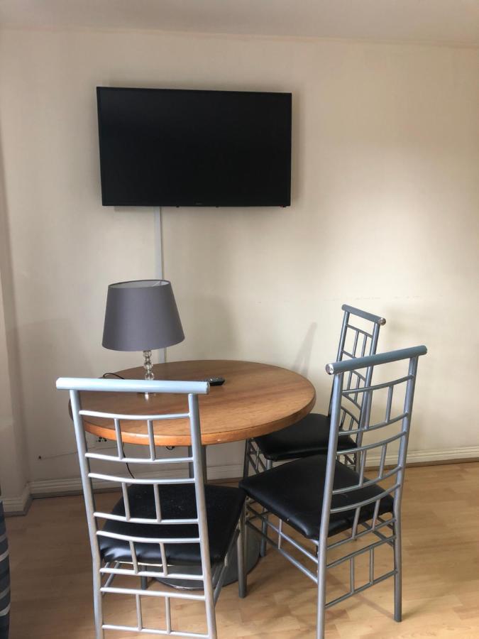 Wallace Budget Rooms Glasgow Luaran gambar